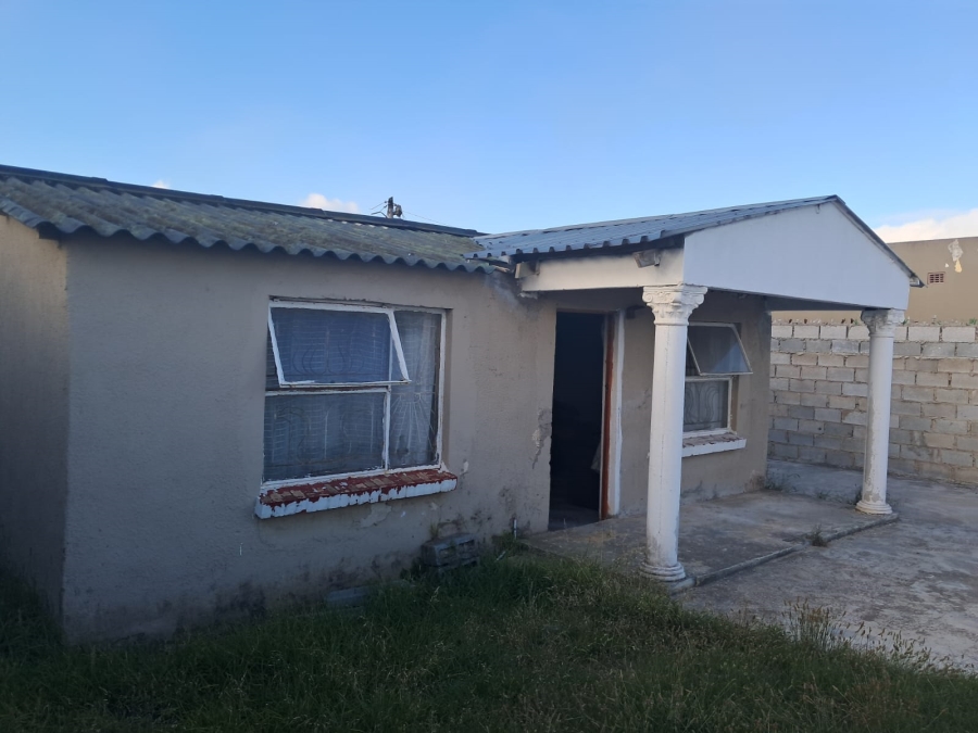 2 Bedroom Property for Sale in Kwazakhele Eastern Cape